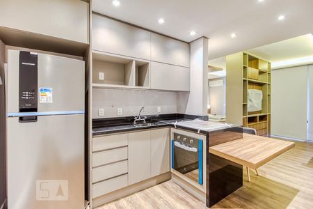 Cozinha de kitnet/studio à venda com 1 quarto, 61m² em Itaim Bibi, São Paulo
