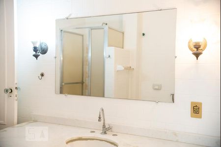 Apartamento à venda com 143m², 3 quartos e 1 vagaBanheiro Social