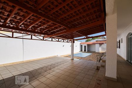 Casa à venda com 411m², 4 quartos e 4 vagasGaragem