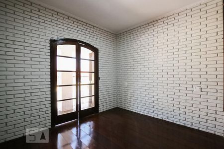 Casa à venda com 411m², 4 quartos e 4 vagasQuarto 2