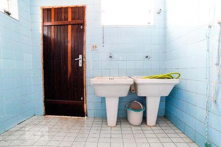 Casa à venda com 400m², 4 quartos e 2 vagasÁrea de Serviço