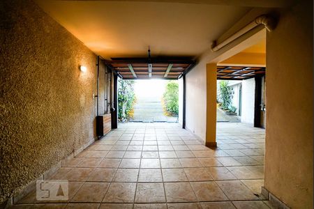 Casa à venda com 400m², 4 quartos e 2 vagasGaragem