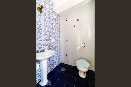 Casa à venda com 400m², 4 quartos e 2 vagasBanheiro Escritório