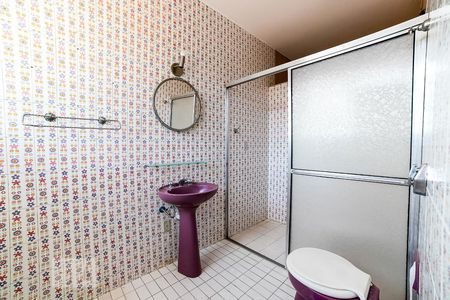 Casa à venda com 400m², 4 quartos e 2 vagasBanheiro Suíte 3