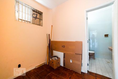 Casa à venda com 400m², 4 quartos e 2 vagasQuarto de Serviço