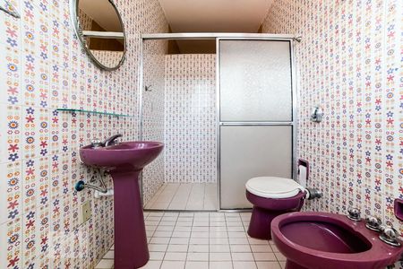 Casa à venda com 400m², 4 quartos e 2 vagasBanheiro Suíte 3