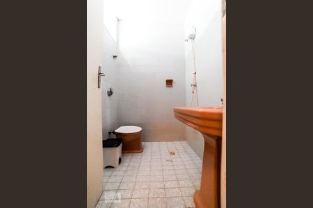 Casa à venda com 400m², 4 quartos e 2 vagasBanheiro de Serviço