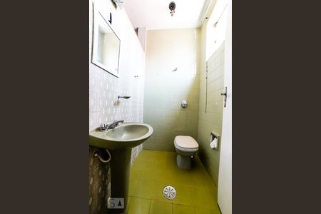 Lavabo de casa para alugar com 4 quartos, 400m² em Vila Albertina, São Paulo