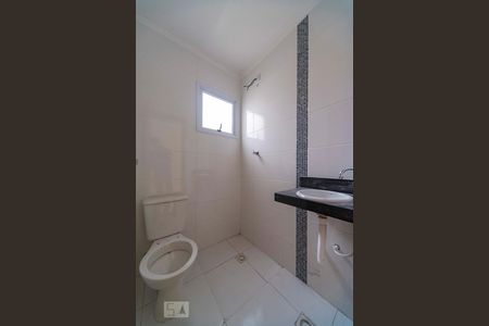 Banheiro de apartamento para alugar com 2 quartos, 50m² em Parque Oratório, Santo André