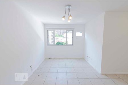 Sala de apartamento para alugar com 2 quartos, 80m² em Tijuca, Rio de Janeiro