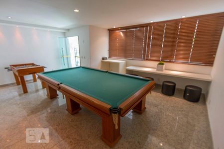 Apartamento para alugar com 130m², 3 quartos e 2 vagas Apartamento para alugar com 130m², 3 quartos e 2 vagasÁrea Comum - Sala de Jogos