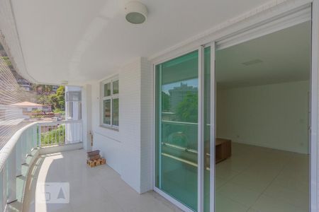 Apartamento para alugar com 130m², 3 quartos e 2 vagas Apartamento para alugar com 130m², 3 quartos e 2 vagasVaranda da Sala