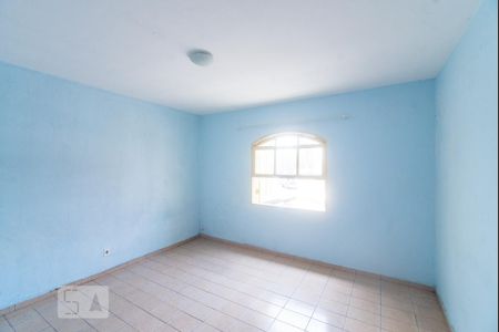 Casa à venda com 125m², 3 quartos e 1 vagaSuíte
