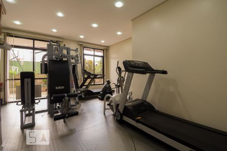 Apartamento para alugar com 99m², 3 quartos e 2 vagas Apartamento para alugar com 99m², 3 quartos e 2 vagasÁrea comum - Academia