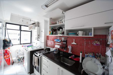 Apartamento para alugar com 67m², 2 quartos e 2 vagasCozinha