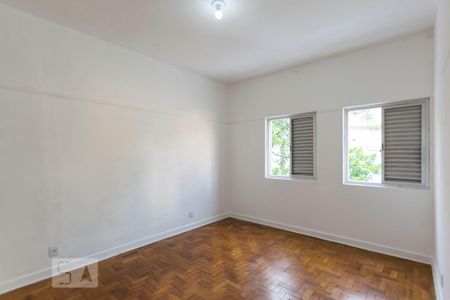 Casa para alugar com 120m², 2 quartos e sem vaga2o. Andar - Quarto 1