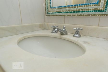 Detalhe do banheiro de apartamento à venda com 2 quartos, 58m² em Vila Monte Alegre, São Paulo