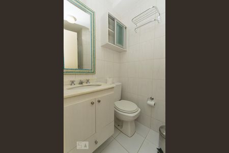 Banheiro de apartamento à venda com 2 quartos, 58m² em Vila Monte Alegre, São Paulo