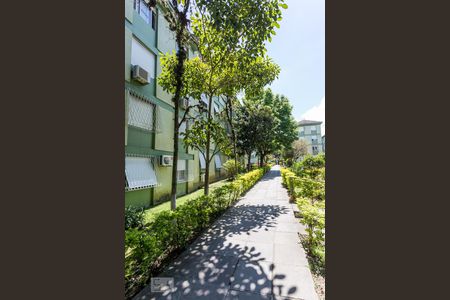 Condomínio de apartamento à venda com 2 quartos, 59m² em Cristal, Porto Alegre