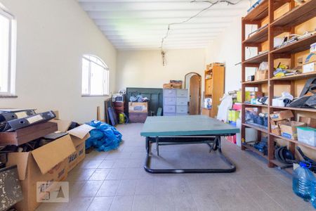 Casa à venda com 380m², 3 quartos e 3 vagas Casa à venda com 380m², 3 quartos e 3 vagasSalão