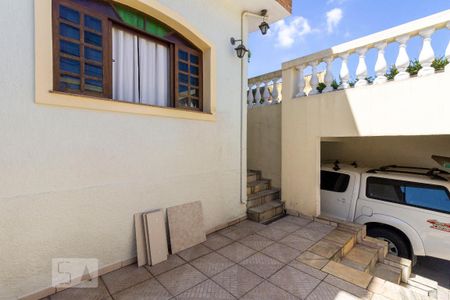 Casa à venda com 380m², 3 quartos e 3 vagas Casa à venda com 380m², 3 quartos e 3 vagasÁrea Externa
