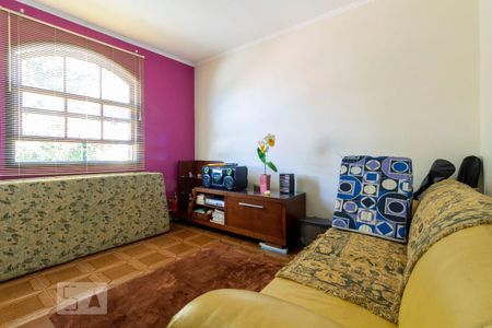 Casa à venda com 380m², 3 quartos e 3 vagas Casa à venda com 380m², 3 quartos e 3 vagasQuarto 2