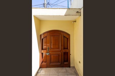 Casa à venda com 380m², 3 quartos e 3 vagas Casa à venda com 380m², 3 quartos e 3 vagasÁrea Externa