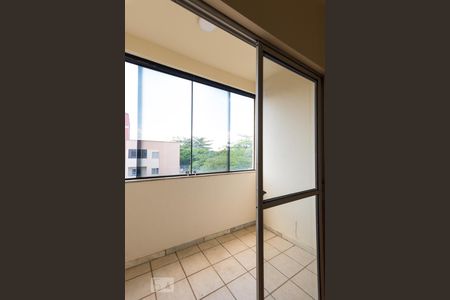 Apartamento para alugar com 75m², 3 quartos e 1 vagaVaranda