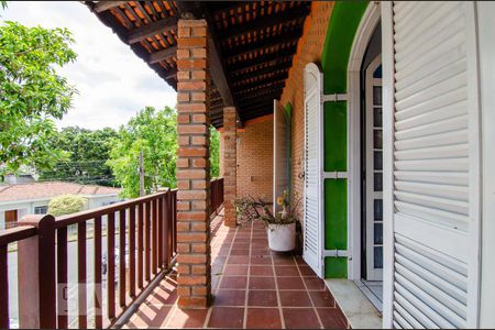 Casa para alugar com 228m², 5 quartos e 4 vagasSacada quartos