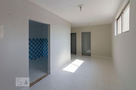 Casa para alugar com 60m², 2 quartos e 1 vagaSala