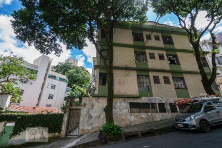 Fachada de apartamento para alugar com 1 quarto, 49m² em Serra, Belo Horizonte