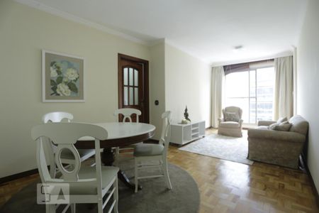 Sala  de apartamento para alugar com 2 quartos, 72m² em Bela Vista, São Paulo