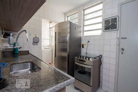 Apartamento à venda com 65m², 2 quartos e 1 vagaCozinha