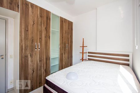 Apartamento à venda com 65m², 2 quartos e 1 vagaQuarto 2