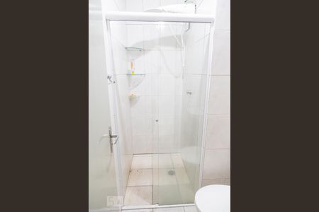 Casa à venda com 107m², 2 quartos e 2 vagasBanheiro