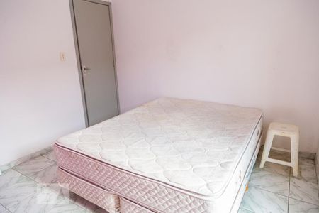 Quarto 1 de casa à venda com 2 quartos, 107m² em Vila Domitila, São Paulo