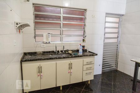 Casa à venda com 107m², 2 quartos e 2 vagasCozinha