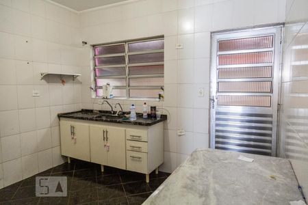 Casa à venda com 107m², 2 quartos e 2 vagasCozinha
