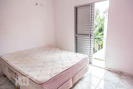 Quarto 1 de casa à venda com 2 quartos, 107m² em Vila Domitila, São Paulo