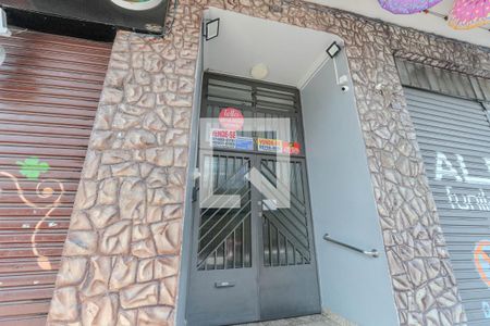 Apartamento para alugar com 70m², 2 quartos e sem vagaFachada