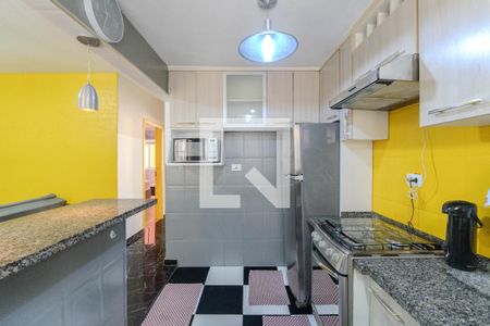 Apartamento para alugar com 70m², 2 quartos e sem vagaCozinha e Área de Serviço