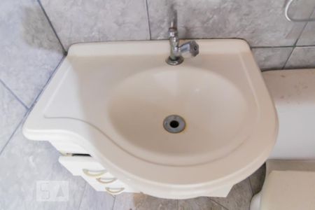 Detalhe banheiro de casa à venda com 2 quartos, 25m² em União de Vila Nova, São Paulo