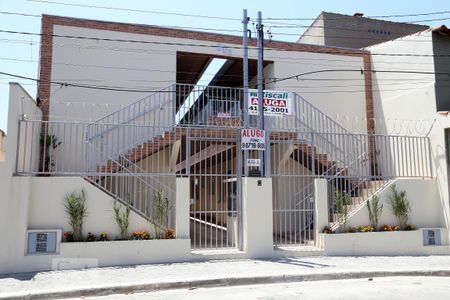 Fachada do Prédio de apartamento para alugar com 1 quarto, 25m² em Parque Pinheiros, Taboão da Serra