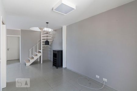 Apartamento para alugar com 112m², 1 quarto e 2 vagasSala