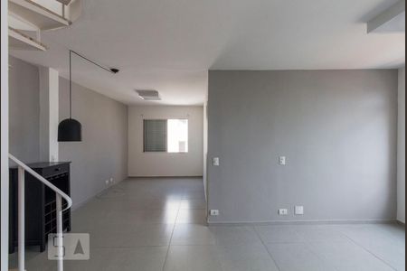 Apartamento para alugar com 112m², 1 quarto e 2 vagasSala