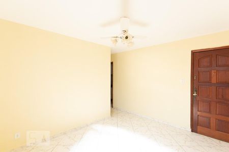 Sala de apartamento para alugar com 2 quartos, 65m² em Santa Rosa, Niterói