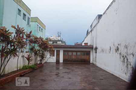Casa à venda com 265m², 5 quartos e 3 vagasPátio
