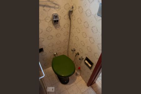 Casa à venda com 265m², 5 quartos e 3 vagasBanheiro