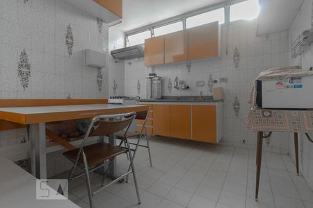 Apartamento para alugar com 95m², 3 quartos e 1 vaga Apartamento para alugar com 95m², 3 quartos e 1 vagaCozinha