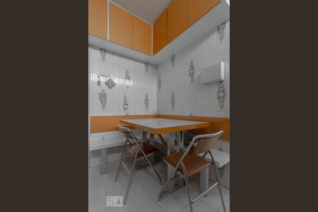 Apartamento para alugar com 95m², 3 quartos e 1 vaga Apartamento para alugar com 95m², 3 quartos e 1 vagaCozinha